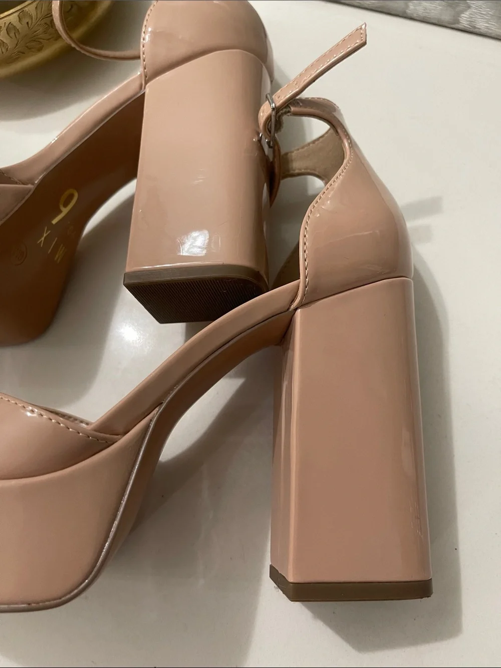 Mix No. 6 Nude Tan  Platform Block Heel Sandals Ankle Strap Sammir sz 6